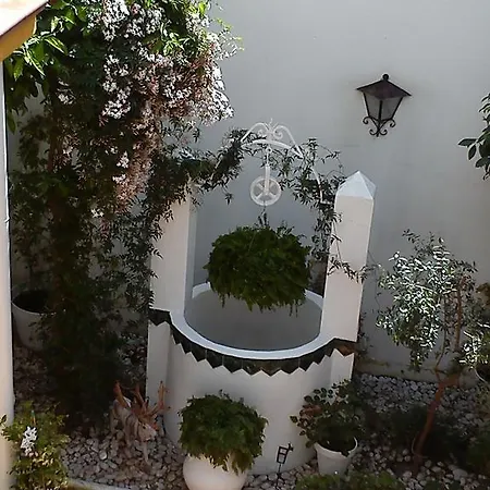 Otel Casa De Los Naranjos 2*