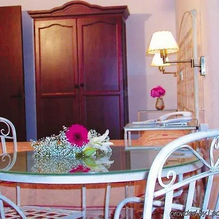 Otel Casa De Los Naranjos
