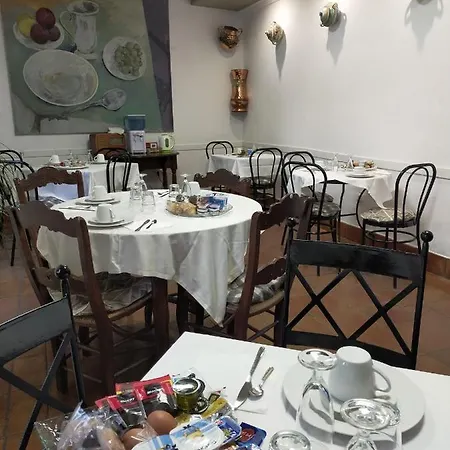 Casa De Naranjos 2*