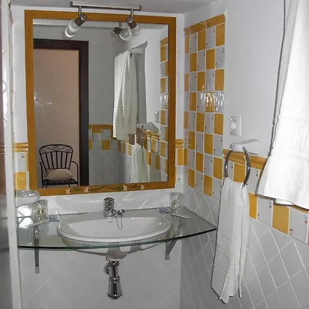 Casa De Naranjos Hotel